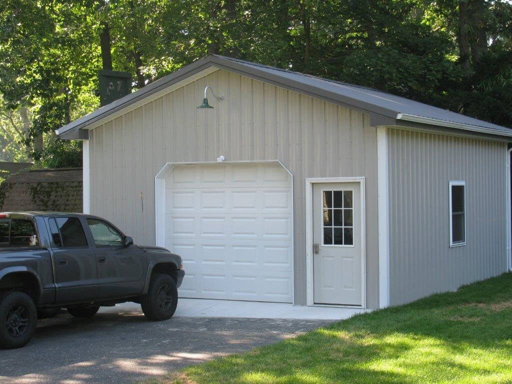 1 Car Garage